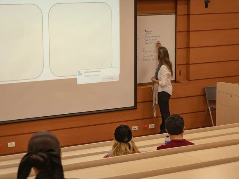 MÉTODOS CUALITATIVOS DE INVESTIGACIÓN