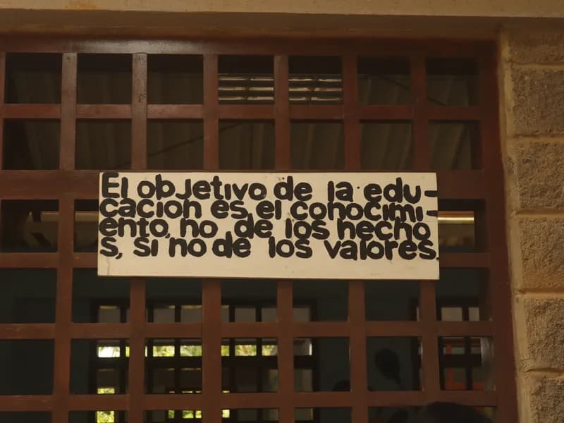 EL SENTIDO DE LA EDUCACIÓN